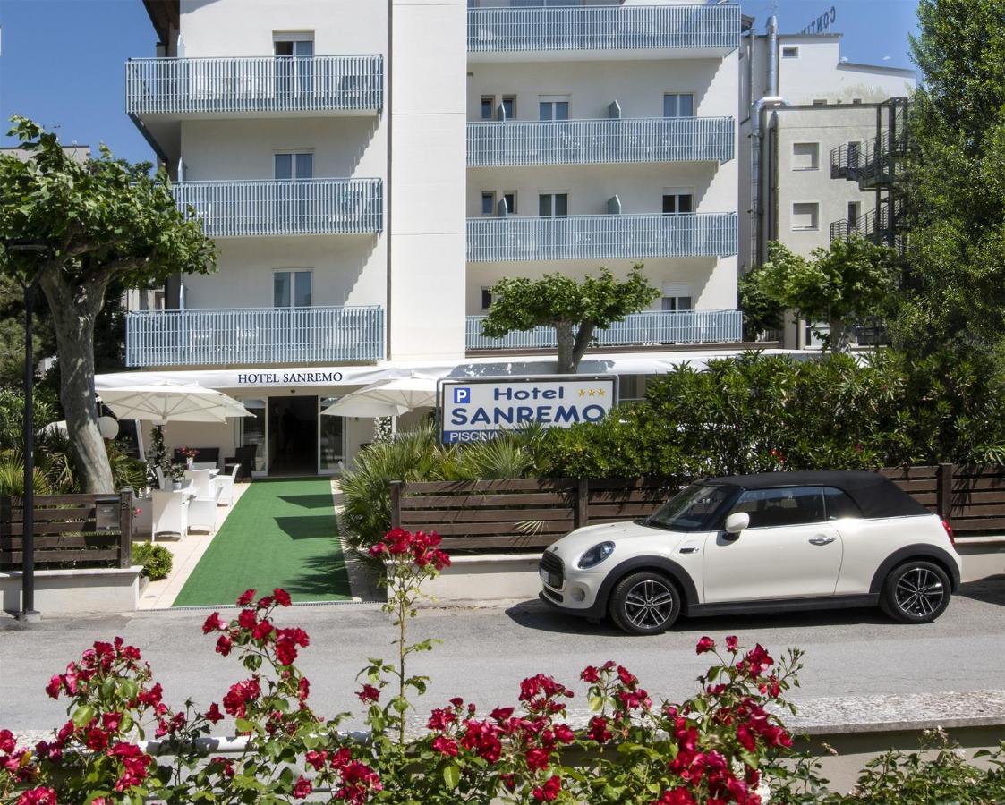 Hotel Sanremo Milano Marittima Exterior photo